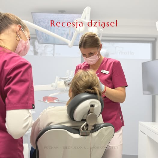 Recesje dziąseł – kiedy można je „cofnąć